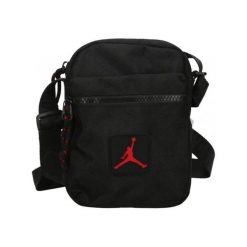 Saszetka torebka listonoszka Nike Jordan RISE FESTIVAL. Czarne torby na ramię Jordan, bez wzorów, bez dodatków. W wyprzedaży za 105.00 zł.