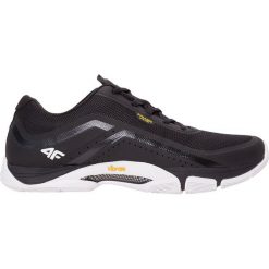 Buty sportowe męskie OBMS102 - głęboka czerń. Czerwone buty do biegania marki 4F, z gumy. Za 349.99 zł.