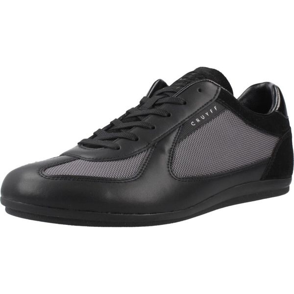 Buty CRUYFF CC261020 Czarny. Czarne buty trekkingowe Cruyff, bez wzorów, ze skóry, bez zapięcia, trekkingowe. Za 381.99 zł.