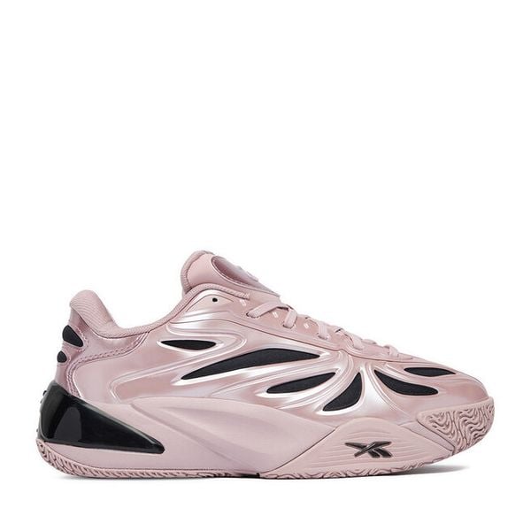Buty do koszykówki Reebok. Czerwone buty do koszykówki Reebok, bez zapięcia, do koszykówki. Za 529.99 zł.