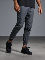 Spodnie jogger - szary. Szare joggery i bojówki Sinsay, l, bez wzorów. Za 49.99 zł.
