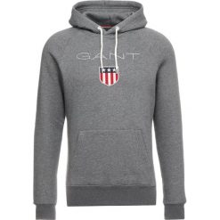 GANT SHIELD HOODIE Bluza z kapturem charcoal melange. Bluzy marki GANT. Za 419.00 zł.