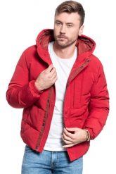 KURTKA ZIMOWA WRANGLER THE BODYGUARD RED W4C8WWX47 112129108. Czerwone kurtki Wrangler, na zimę, xl, bez wzorów, bez kaptura. Za 359.99 zł.