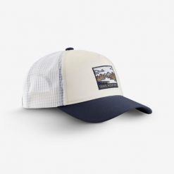 Czapka turystyczna z daszkiem Trucker 500. Brązowe czapki z daszkiem FORCLAZ, bez wzorów, z elastanu. Za 59.99 zł.