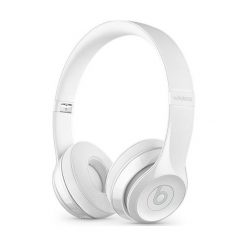 Słuchawki Apple Beats Solo3 Wireless białe błyszczące (MNEP2EE/A). Białe słuchawki bezprzewodowe Apple. Za 1,185.99 zł.
