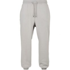 Spodnie Urban Classics basic-grandes tailles. Szare spodnie materiałowe Urban Classics, na co dzień, m, bez wzorów, z dresówki, sportowe. Za 214.00 zł.