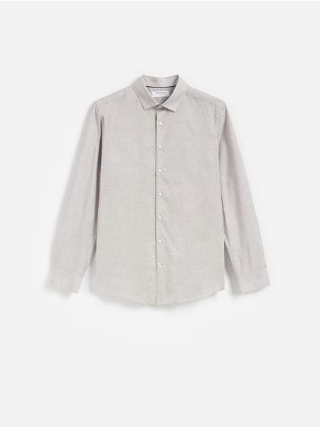 Gładka koszula regular fit - jasnoszary. Szare koszule Reserved, l, bez wzorów, z bawełny, bez kołnierzyka, bez ramiączek. Za 139.99 zł.