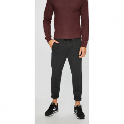 Jack & Jones - Spodnie. Spodnie materiałowe marki Jack & Jones. W wyprzedaży za 89.90 zł.