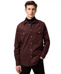 MESKA KOSZULA SZTRUKSOWA WRANGLER WESTERN CORD SHIRT MAHOGANY 112371428. Koszule Wrangler, m, bez wzorów, ze sztruksu, bez kołnierzyka, bez ramiączek. Za 199.99 zł.
