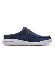 Clarks Mokasyny "Driftlite" w kolorze granatowym rozmiar: 42,5. Niebieskie botki sznurowane Clarks, bez wzorów, bez obcasa, bez zapięcia. Za 158.47 zł.
