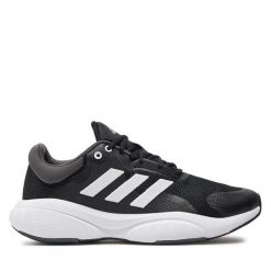 Trekkingi adidas. Brązowe buty do biegania Adidas, bez wzorów, bez zapięcia. Za 349.99 zł.