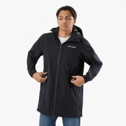 Kurtka przeciwdeszczowa męska Swedemount Tjörn Rain Coat wodoodporny. Czarne kurtki SWEDEMOUNT, m, bez wzorów, bez kaptura. Za 329.99 zł.