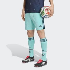 Shorty Zewnętrzny Niemcy Coupe du Monde 2026. Niebieskie szorty Adidas, bez wzorów, sportowe. Za 199.00 zł.