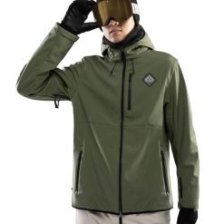 Męska kurtka snowboardowa Sporty zimowe Siroko W2 Army. Zielone kurtki SIROKO, na zimę, m, bez wzorów, z softshellu, bez kaptura. W wyprzedaży za 339.00 zł.