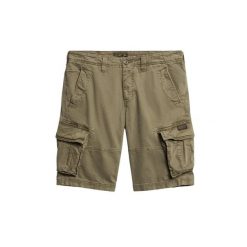 Spodenki cargo Superdry Core. Brązowe szorty Superdry, m, bez wzorów. Za 303.70 zł.