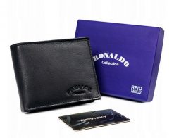 Portfel skórzany Ronaldo 0670-D BLACK czarny. Czarne portfele RONALDO, bez wzorów, ze skóry. Za 44.00 zł.