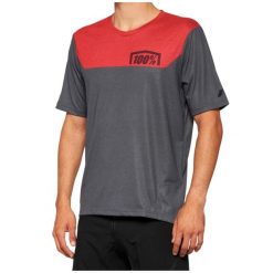 Dżersej z krótkim rękawem 100% airmatic. Czerwone bluzy 100%, m, bez wzorów, z dżerseju, bez kaptura. W wyprzedaży za 177.25 zł.