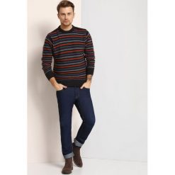 SWETER DŁUGI RĘKAW MĘSKI. Swetry nierozpinane marki TOP SECRET. W wyprzedaży za 39.99 zł.