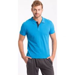 Koszulka polo męska TSM051z - niebieski jasny. Koszulki polo marki 4F. W wyprzedaży za 49.99 zł.