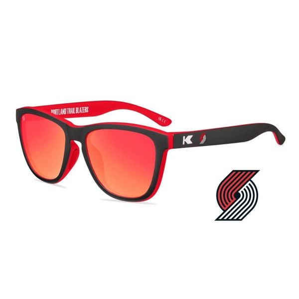 Okulary przeciwsłoneczne dla dorosłych - kategoria 3 z polaryzacją - NBA. Czerwone okulary przeciwsłoneczne KNOCKAROUND. Za 263.00 zł.