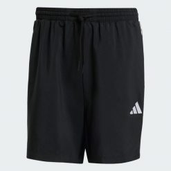 Szorty Essentials 3-Stripes Chelsea. Białe krótkie spodenki sportowe Adidas, xs, bez wzorów, z materiału. Za 119.00 zł.
