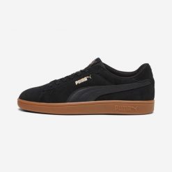 Sneakersy męskie Puma Smash zamszowe. Czarne buty sportowe casual Puma, bez wzorów, z zamszu, bez zapięcia. Za 239.99 zł.