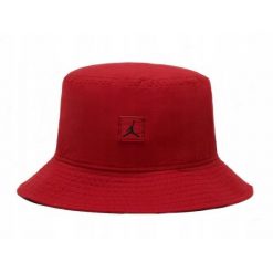 Czapka kapelusz męski NIKE JORDAN. Czerwone kapelusze Nike, bez wzorów. Za 159.00 zł.