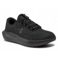 Buty sportowe dla mężczyzn Under Armour Charged Surge 4. Brązowe buty treningowe Under Armour, bez wzorów, do biegania. W wyprzedaży za 179.00 zł.
