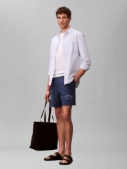Calvin Klein Jeans szorty dresowe Mężczyźni niebieski, L. Niebieskie krótkie spodenki sportowe Calvin Klein Jeans, l, bez wzorów, z bawełny. Za 229.95 zł.