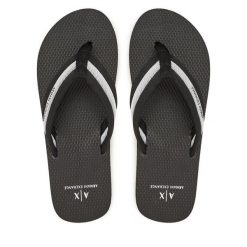 Japonki Armani Exchange. Czarne japonki Armani Exchange, bez wzorów. Za 239.99 zł.