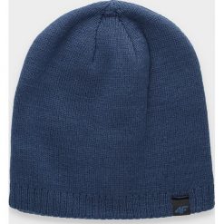 Czapka męska CAM300 - ciemny granat. Czapki zimowe 4F, bez wzorów. Za 29.99 zł.