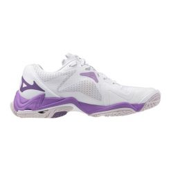 Buty halowe Mizuno Wave Voltage Wos. Białe buty do biegania Mizuno, bez wzorów, ze skóry, bez zapięcia, do biegania, mizuno wave. W wyprzedaży za 392.50 zł.