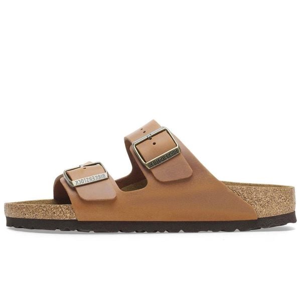 Sandały Birkenstock Arizona, Skóra Olejowana Dorosłych. Brązowe sandały Birkenstock, z materiału, bez zapięcia. Za 526.55 zł.
