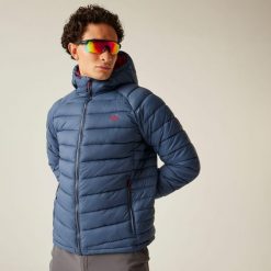 Kurtka turystyczna męska Mountain Series. Niebieskie kurtki narciarskie i snowboardowe Dare 2B, m, bez wzorów, narciarskie. W wyprzedaży za 449.99 zł.