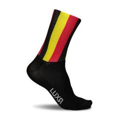 Skarpety Rowerowe Unisex Luxa Flagi. Czarne skarpety LUXA, bez wzorów, z elastanu. Za 69.00 zł.
