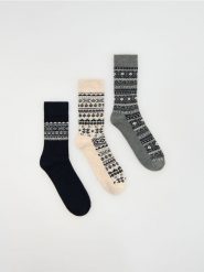 3 pack skarpet - szary. Szare skarpety Reserved, bez wzorów. Za 49.99 zł.