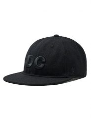 DC Czapka z daszkiem ADYHA04139 Czarny. Czarne czapki z daszkiem DC, bez wzorów, z materiału. Za 69.99 zł.