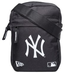 Saszetka na ramię New Era MLB New York Yankees Side Bag 4 L. Białe torby na ramię New Era, bez wzorów, na ramię, bez dodatków. Za 79.99 zł.