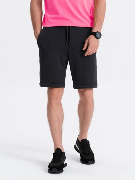 Dzianinowe szorty męskie z podwiniętymi nogawkami - czarne V2 - Rozmiar: L. Czarne szorty Ombre Clothing, l, bez wzorów, z dzianiny, klasyczne. W wyprzedaży za 49.99 zł.