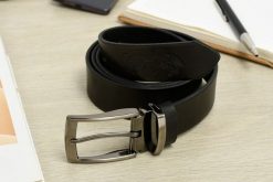 Pasek skórzany męski do spodni szeroki czarny Beltimore A75 : Kolory - czarny, Rozmiar pasków - r.95-110 cm. Czarne paski bez wzorów. Za 76.90 zł.