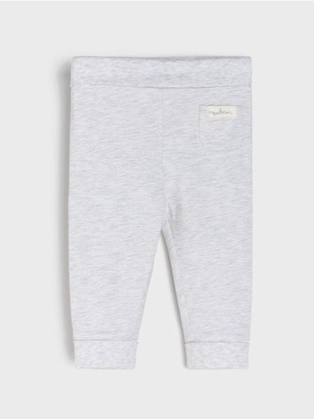 Legginsy z gumką w pasie - szary. Szare legginsy długie sportowe Sinsay, l, bez wzorów. W wyprzedaży za 6.99 zł.