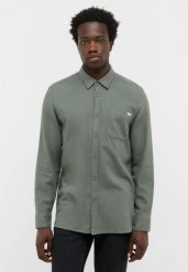 Męska Koszula Mustang Style Eastbridge Agave Green 1016959 6473. Zielone koszule Mustang, m, bez wzorów, bez kołnierzyka, bez ramiączek. Za 169.99 zł.