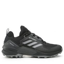 Trekkingi adidas. Czarne buty trekkingowe Adidas, bez wzorów, bez zapięcia. Za 649.99 zł.