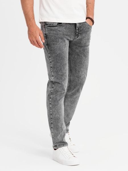 Klasyczne męskie przecierane jeansy REGULAR FIT – szare V4. Szare sztyblety Ombre Clothing, bez wzorów, z bawełny, bez obcasa, bez zapięcia. W wyprzedaży za 139.99 zł.