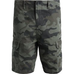 Billabong SCHEME CARGO Bojówki military camo. Joggery i bojówki marki Billabong. Za 269.00 zł.