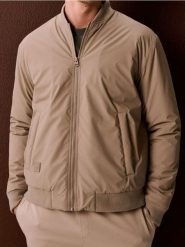 Kurtka bomberka - beżowy. Brązowe kurtki Sinsay, l, bez wzorów, bez kaptura. Za 89.99 zł.