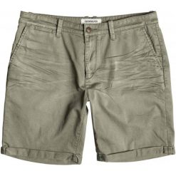 Quiksilver Spodenki Krandy Chino M Dusty Olive 36. Krótkie spodenki sportowe marki Quiksilver. W wyprzedaży za 179.00 zł.