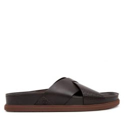 Klapki Clarks. Brązowe klapki Clarks. Za 399.99 zł.