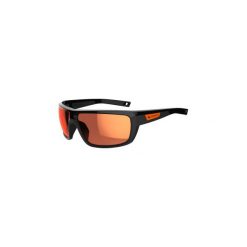 Okulary przeciwsłoneczne turystyczne MH530 KATEGORIA 3. Okulary przeciwsłoneczne marki QUECHUA. Za 59.99 zł.