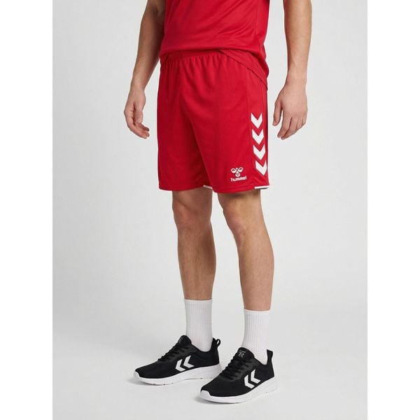 Szorty Hummel Core 2.0. Białe szorty Hummel, bez wzorów, sportowe. Za 123.50 zł.